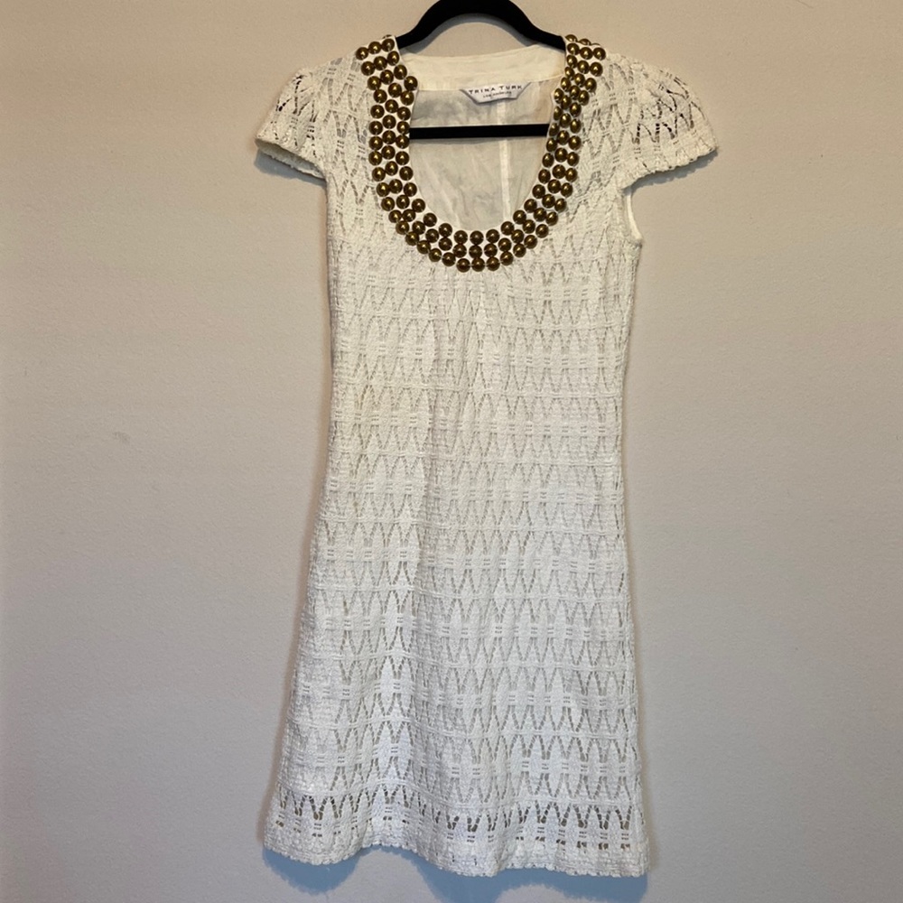•Trina Turk Beige dress size S